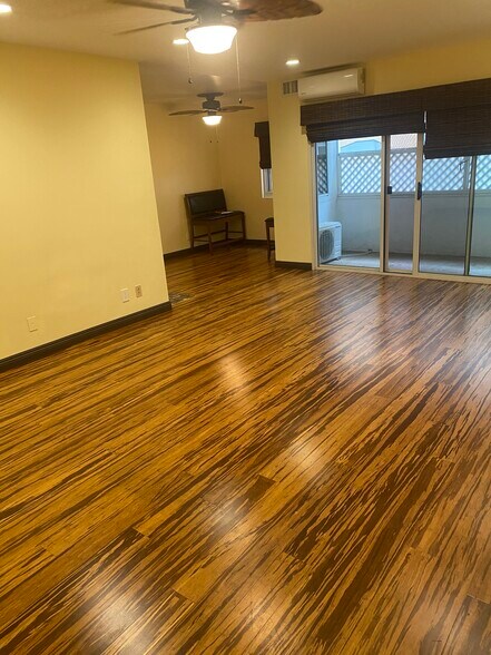 Building Photo - 8710 Delgany Ave