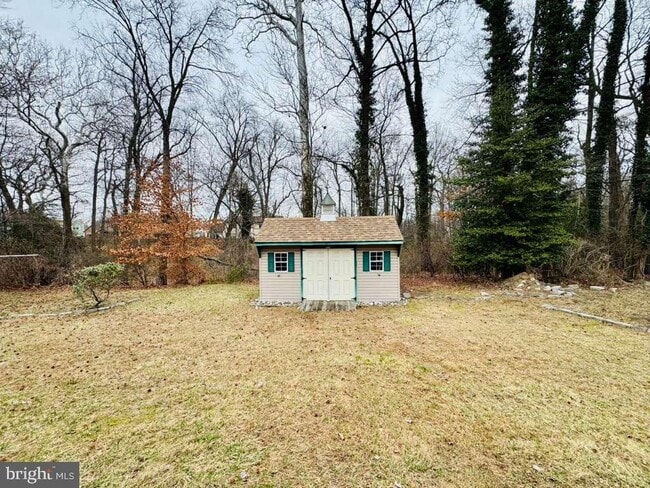 Building Photo - 305 Kresson Rd