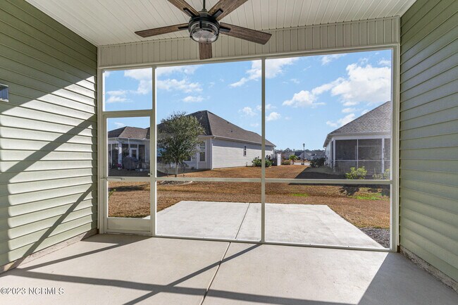 Building Photo - 2108 Stonecrest Dr NW