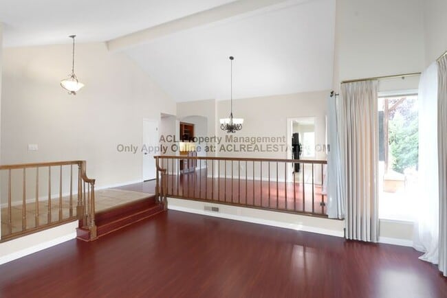 Building Photo - Spacious, Single Story Northgate Home For Rent