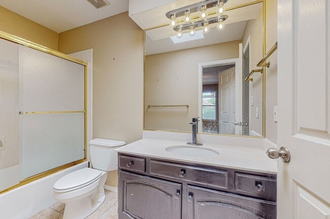Building Photo - ACADEMY RIDGE 2 Bedroom Plus Office   2 Ba...