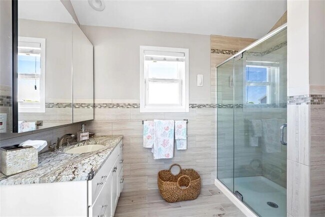 Building Photo - 26 Walcott Ave