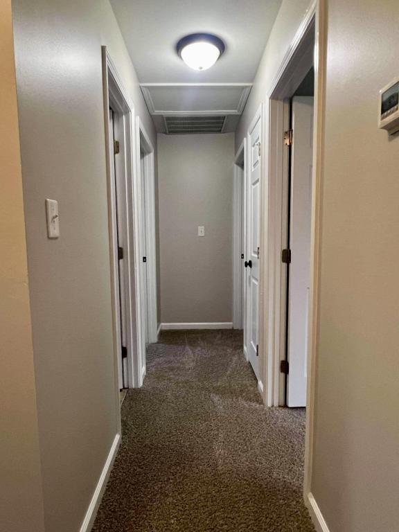 Building Photo - 5116 Goshawk Dr