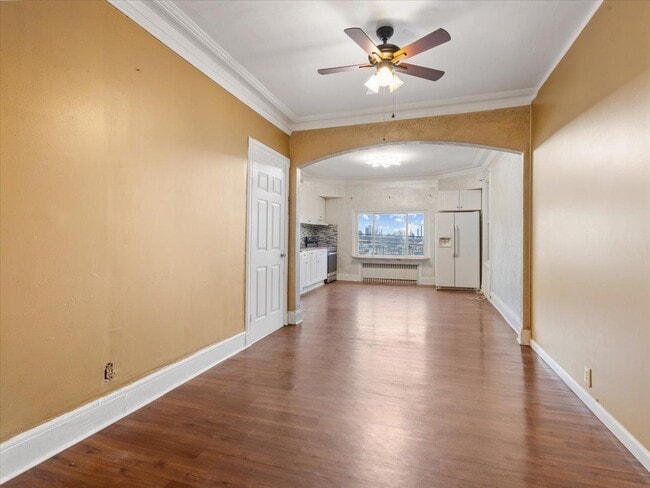 Building Photo - 811 Palisade Ave