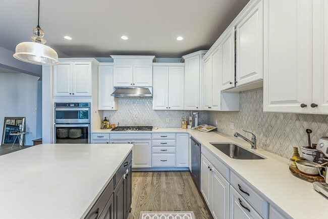 Building Photo - 3075 N Spurway Dr