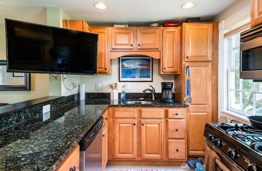 Building Photo - 33 Pitt St