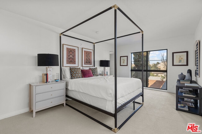 Building Photo - 12000 Goshen Ave