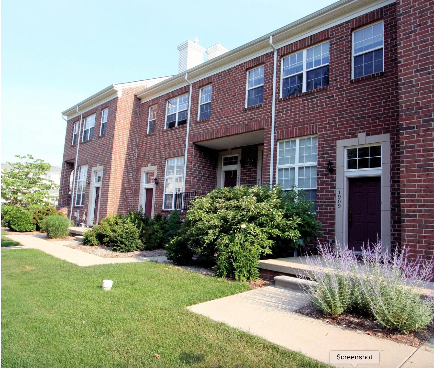 Building Photo - 1954 Lindsay Ln