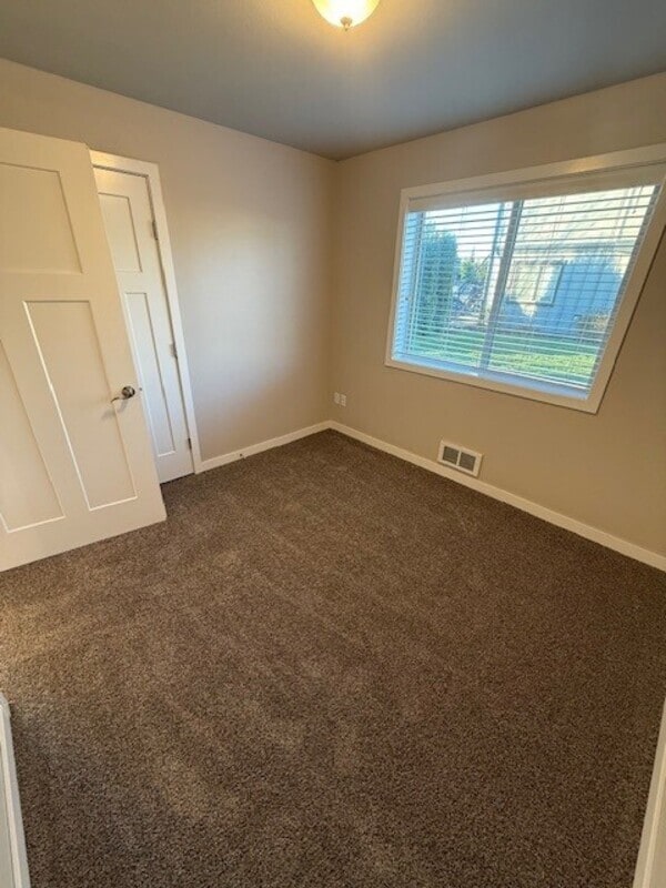 Building Photo - 2005 Aaron Dr