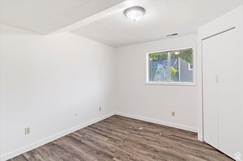 Building Photo - 475 W 2400 S