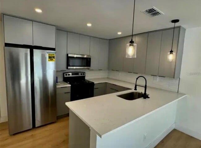 Building Photo - 640 Macduff Ln