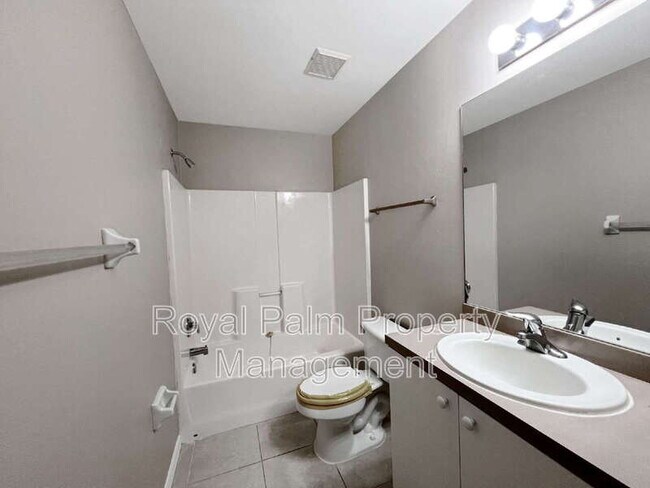 Building Photo - 4987 28th St SW
