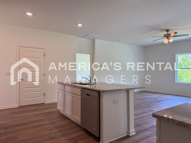 Building Photo - New Construction Home for Rent in Kimberly...