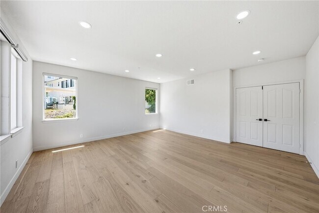 Building Photo - 3844 Rock Hampton Dr