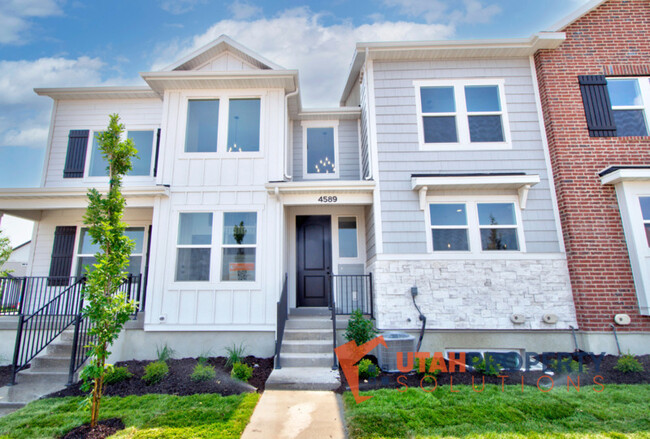 Building Photo - 4589 W Monument Peak Dr