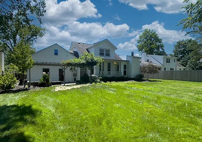 Building Photo - 6580 Kugler Mill Rd