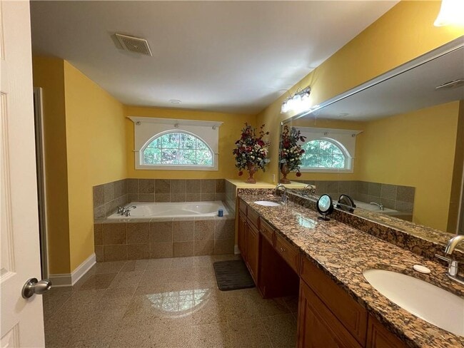 Building Photo - 5408 Spelman Dr