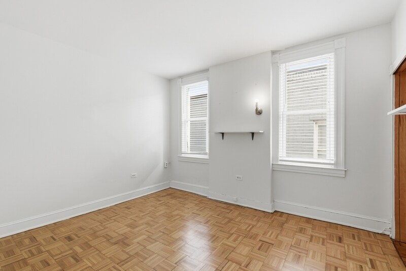 Building Photo - 2812 Clifton Ave