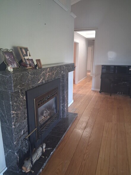 Building Photo - 132 Ardith Dr