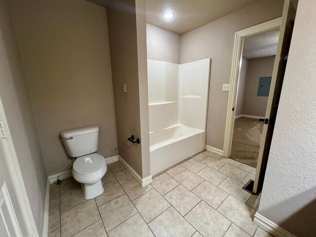 Building Photo - 5108 Hardscrabble Way