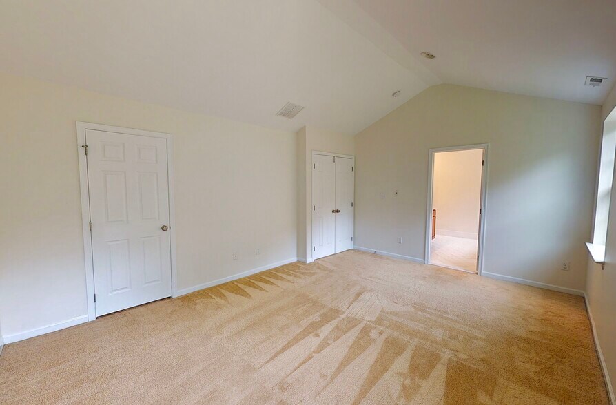 Building Photo - 1824 Big Ridge Dr