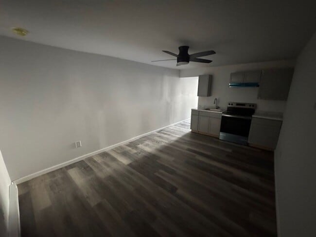 Building Photo - 229 E Catawissa St