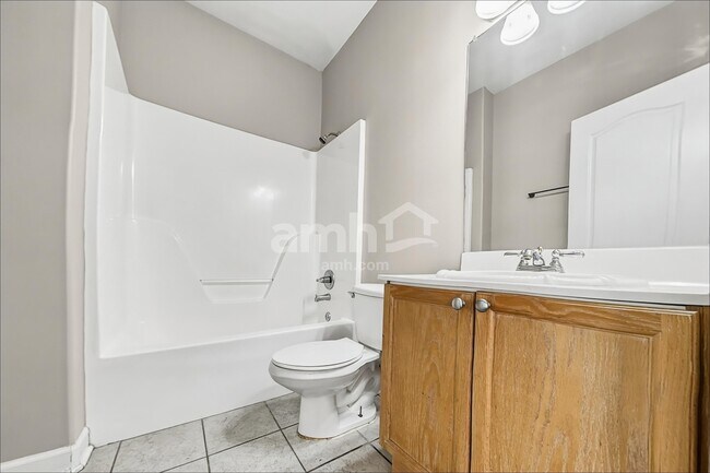 Building Photo - 4528 Brighton Cir