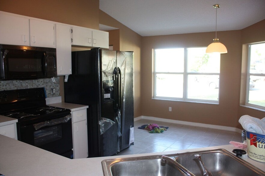 Building Photo - 20 Zebulon Pl