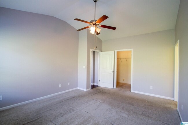 Building Photo - 1068 Aronimink Dr