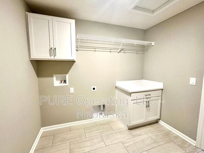 Building Photo - 17451 Tucker St