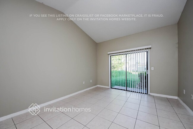 Building Photo - 138 Barrington Dr