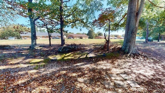 Building Photo - 1552 Shoally Creek Rd