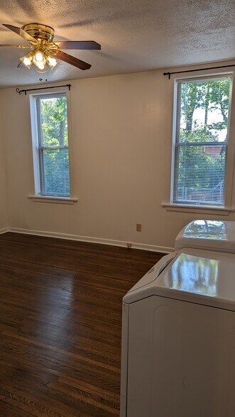 Building Photo - 1641 Lucia Ave