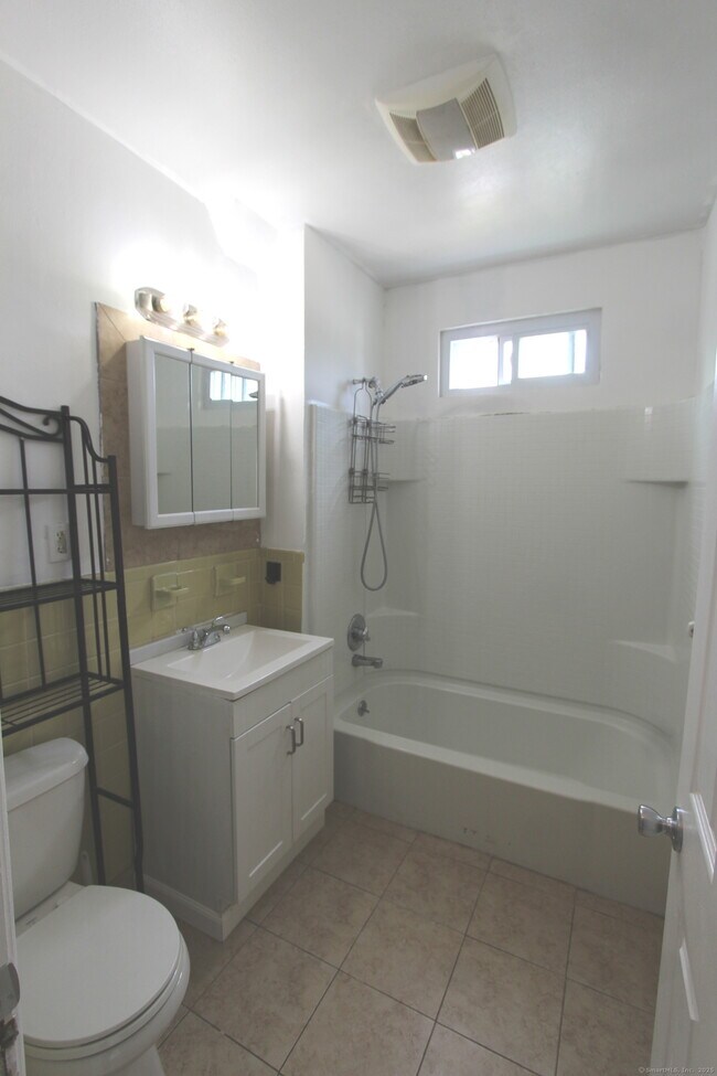 Building Photo - 47 Boulanger Ave