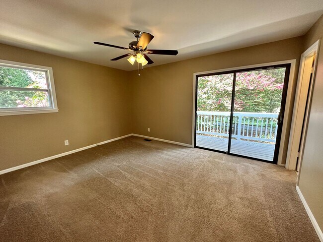 Building Photo - 16079 Molokai Dr