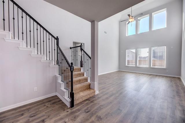 Building Photo - 1012 Rosebay Dr