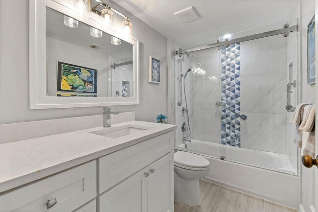 Building Photo - 601 Seafarer Cir