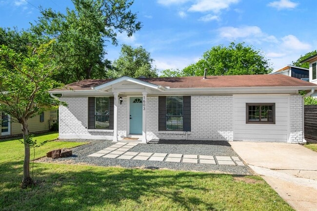 Building Photo - 1603 Grayford Dr