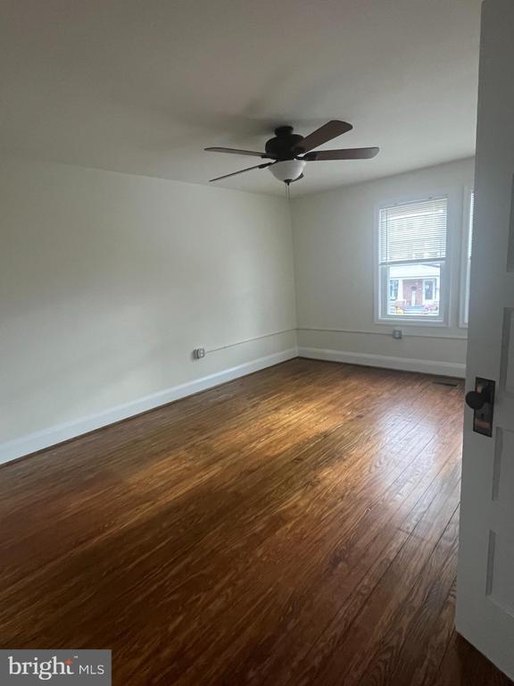 Building Photo - 58 W Green St