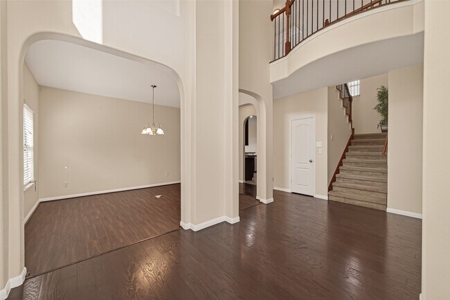 Building Photo - 24410 N Tide Bay Cir