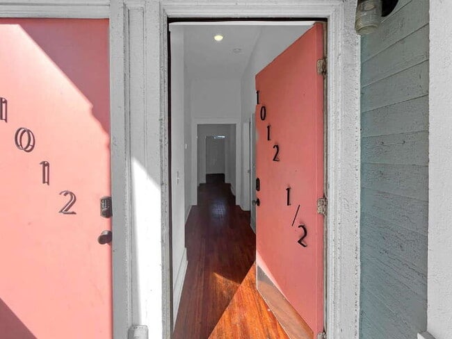 Building Photo - 1012 E Park Ave