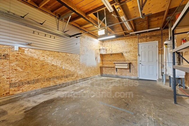 Building Photo - 3539 N Arlington Pl