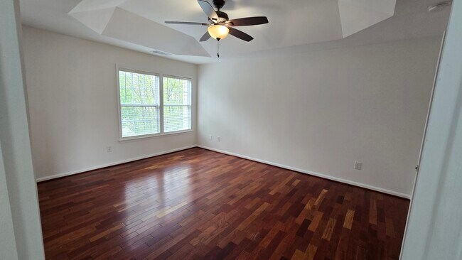 Building Photo - 21138 Angela Square