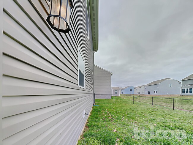 Building Photo - 6427 Calabash Pl