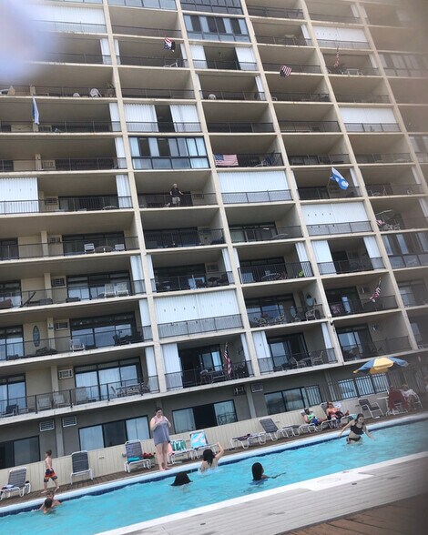 Building Photo - 11400 Coastal Hwy