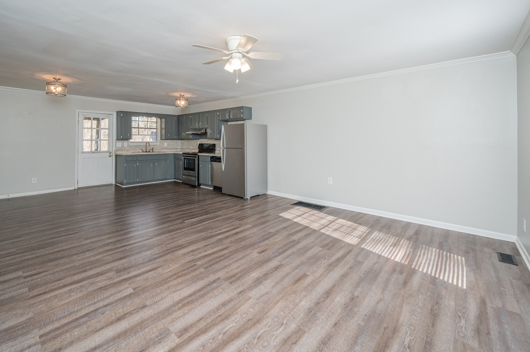 Building Photo - 54 Worthington Dr