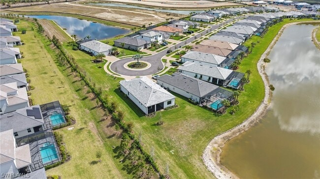 Building Photo - 1905 Fresno Ave