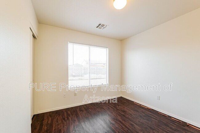 Building Photo - 11479 W Cabrillo Dr