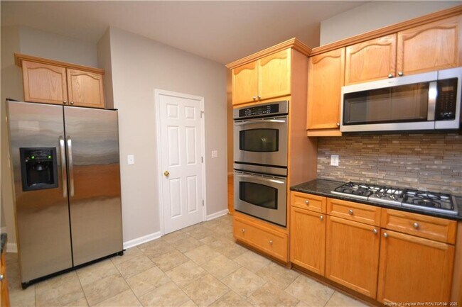 Building Photo - 313 Gooseberry Dr