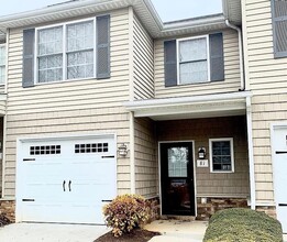 Building Photo - Tavern Grove Townhome in Campbell County